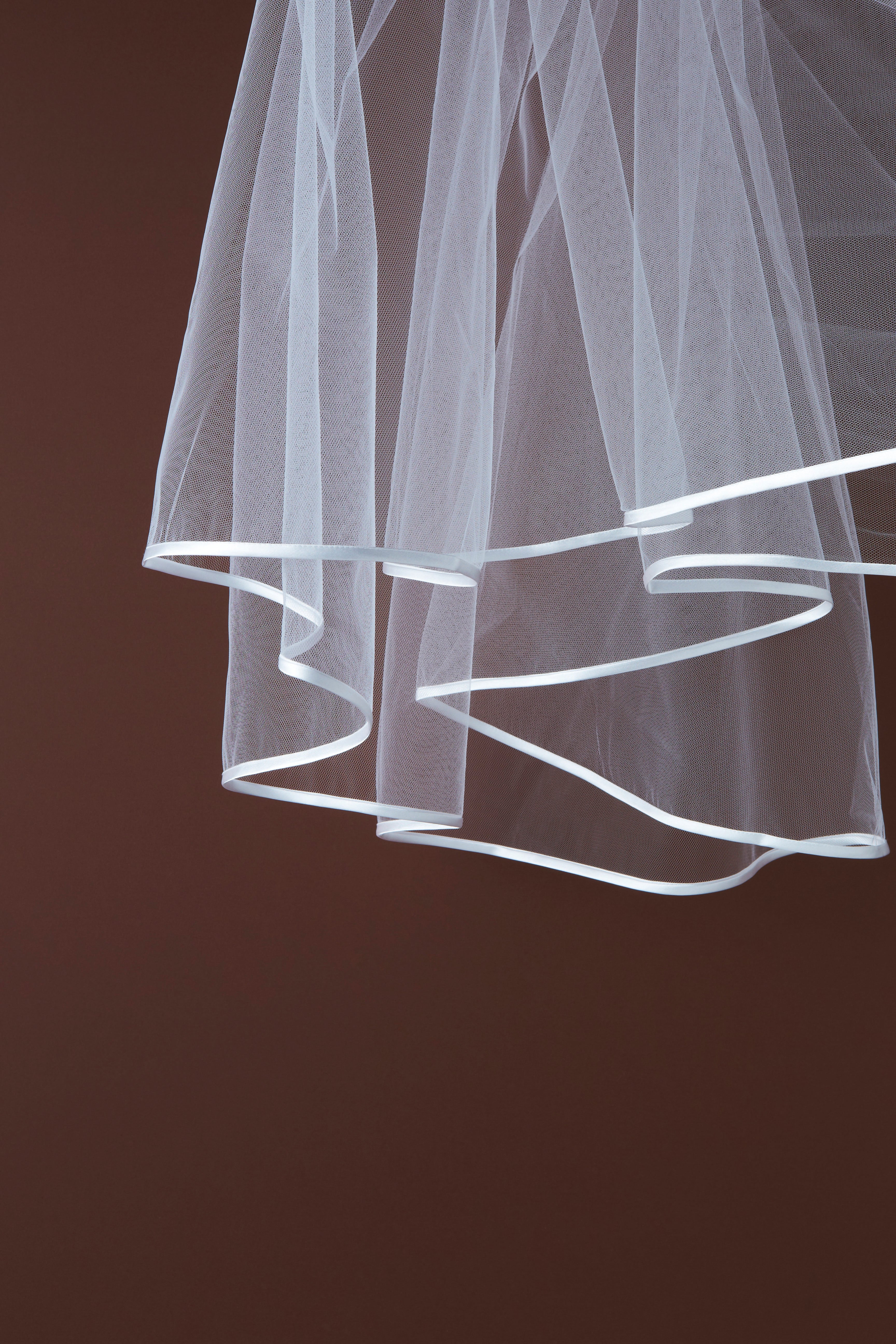 V017-V018_W.jpg?crop=center&