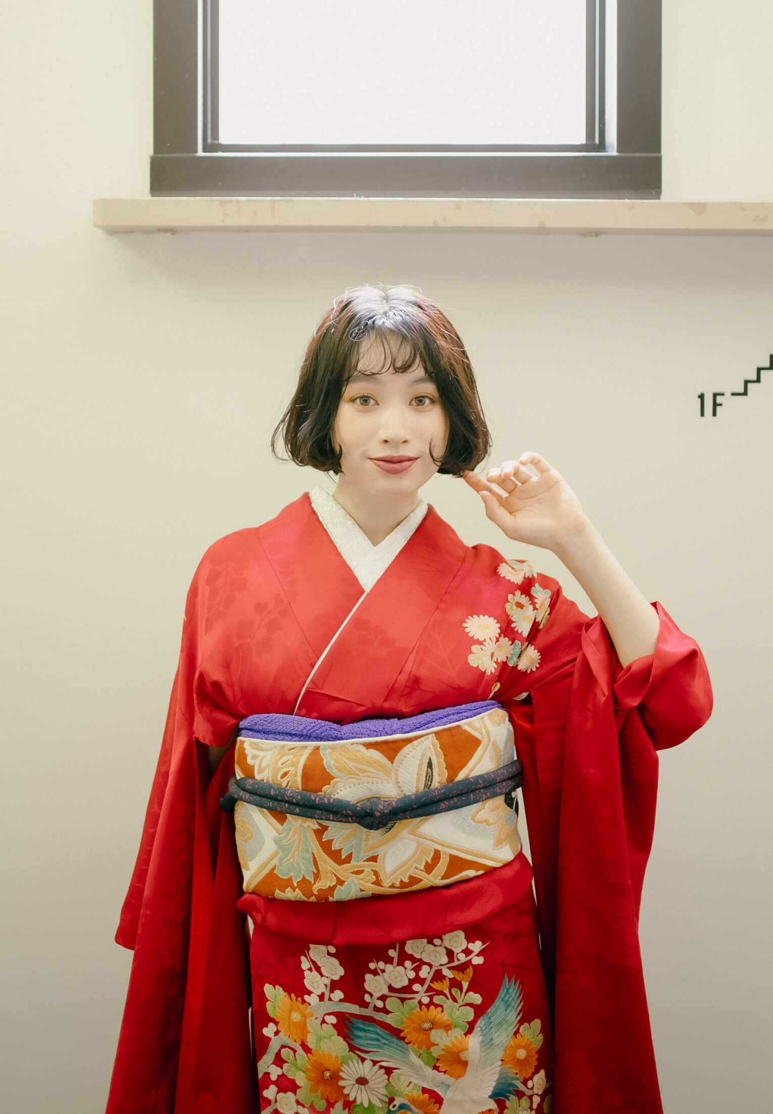 牡丹と鶴の門出｜成人式前撮り・振袖レンタルのイロドリキモノ