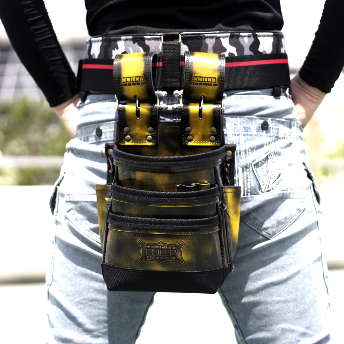 ニックス アドバンガラス革 チェーンタイプ3段腰袋 【バリスティック