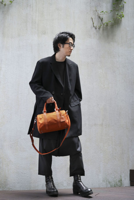 価格に驚くはず！メゾンと全く同じイタリアリモンタのナイロンを採用し