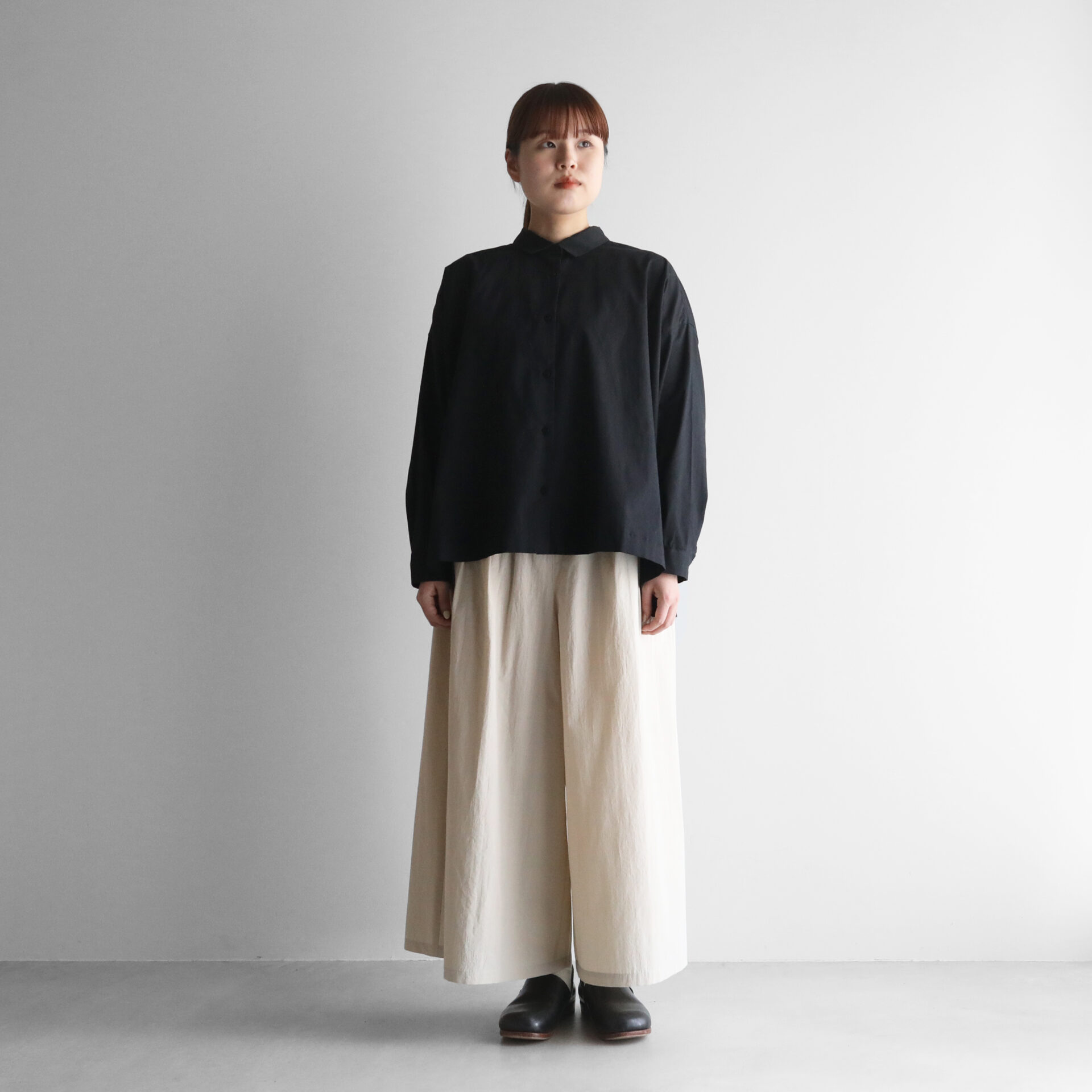 オーガニックコットンライトオックスワイドブラウス U105をリリース