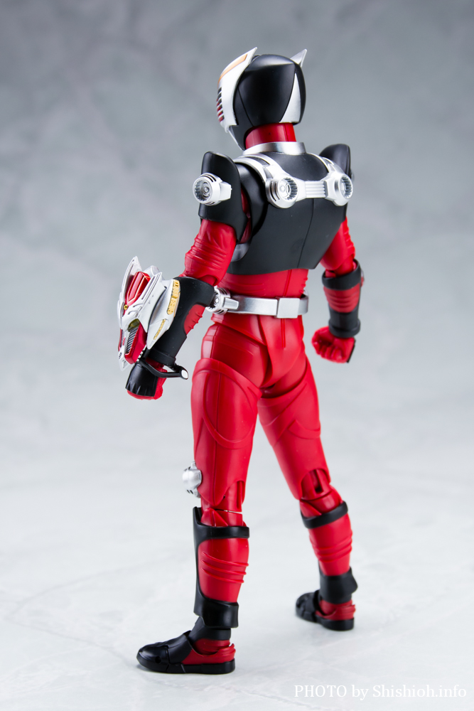 レビュー】S.H.Figuarts（真骨彫製法） 仮面ライダー龍騎