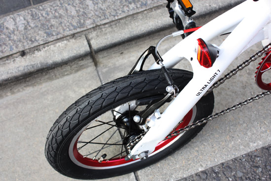 楽天市場】【最大4000円クーポン配布】【14インチ 7.4kgと軽量な