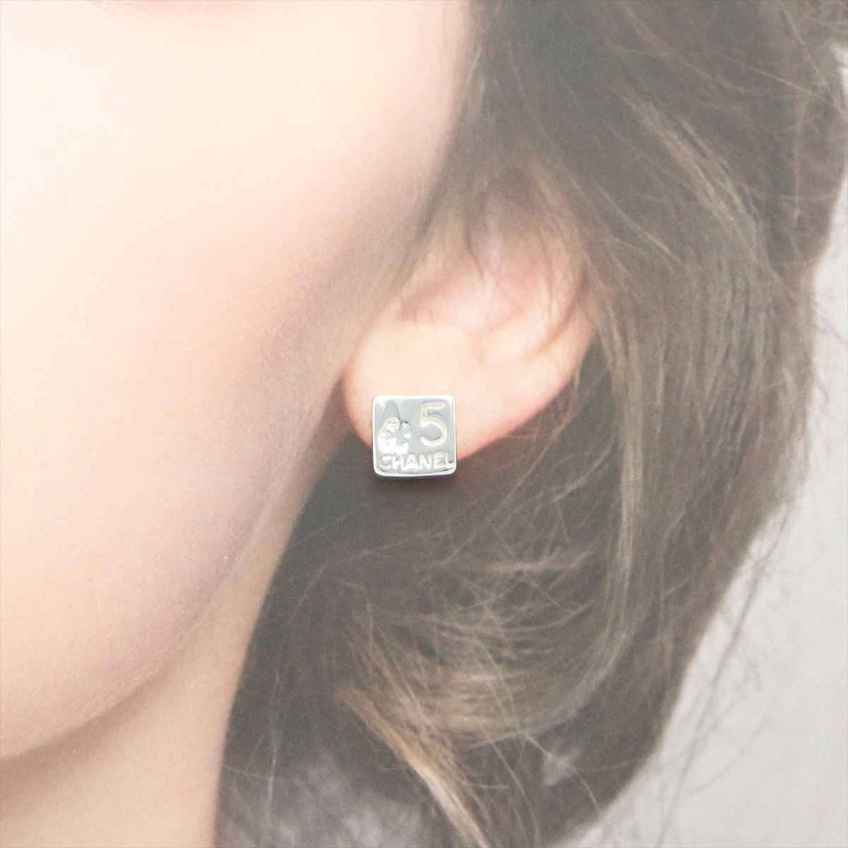 楽天市場】【ギフト品質】シャネル CHANEL スタッド ピアス クローバー