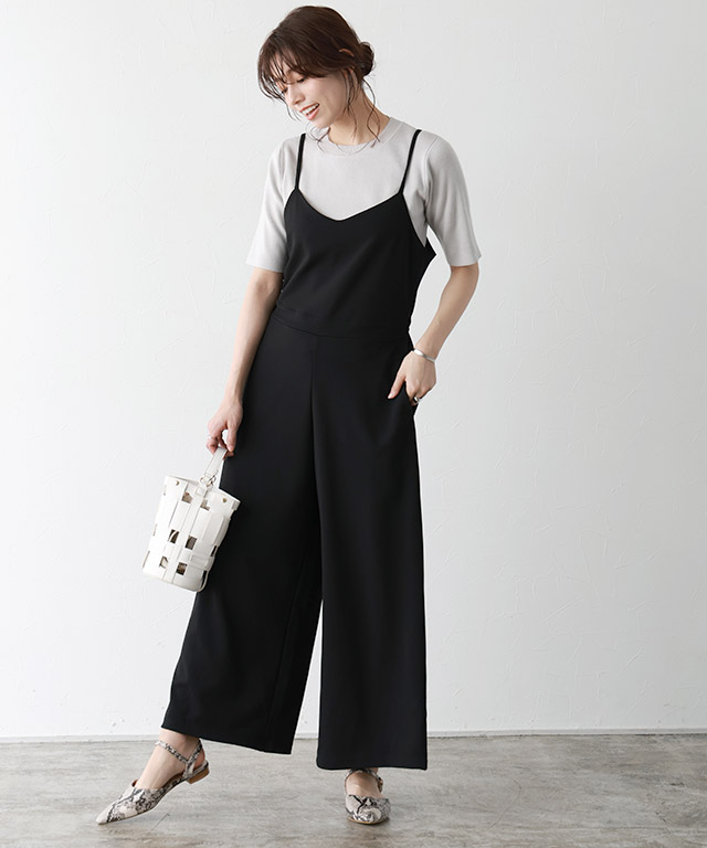 楽天市場】【MAX15％OFFクーポン】【半額！】【返品交換不可】Vネック