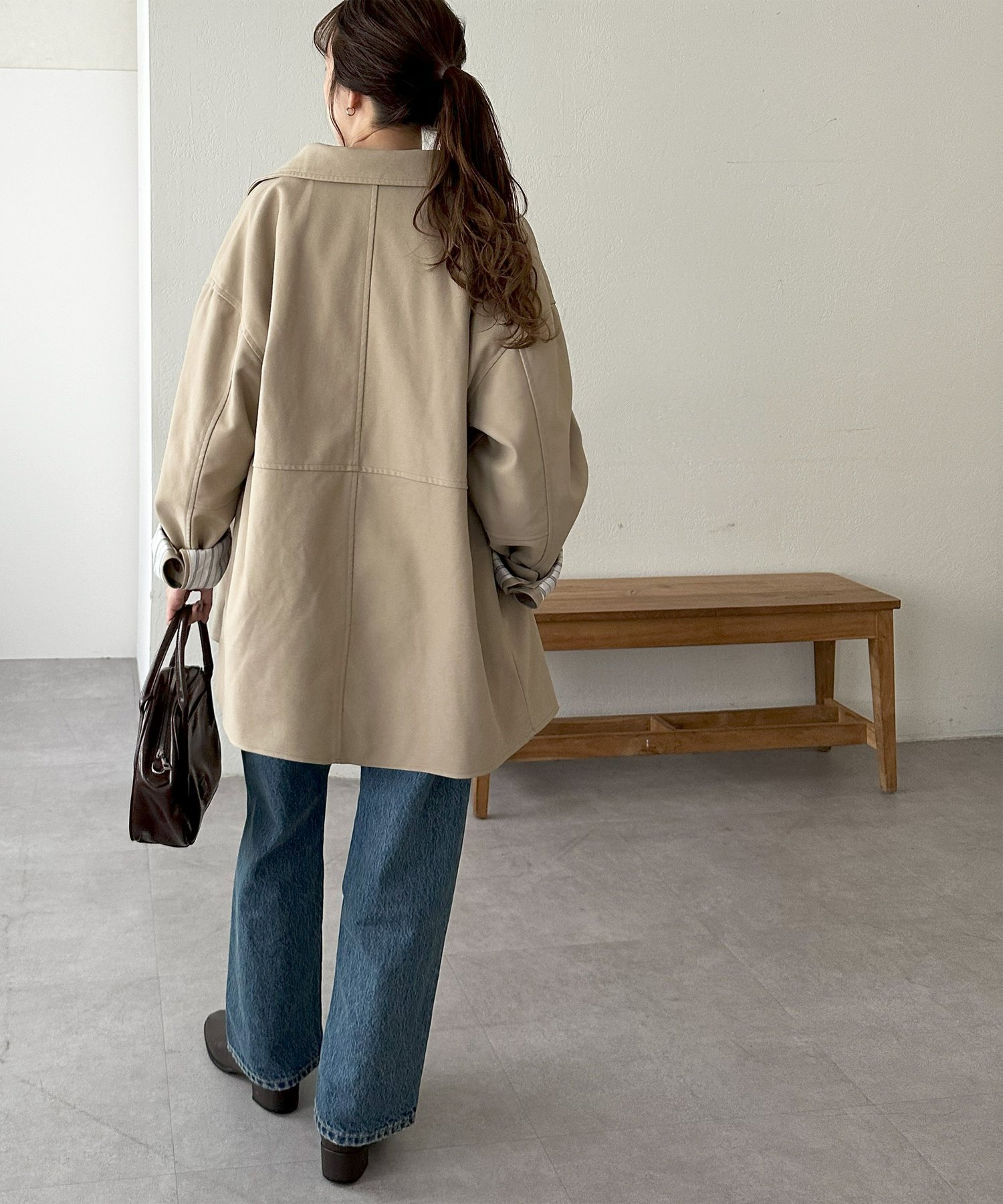 Discoat｜【新色追加!/ユニセックス】フェイクスエードショートコート