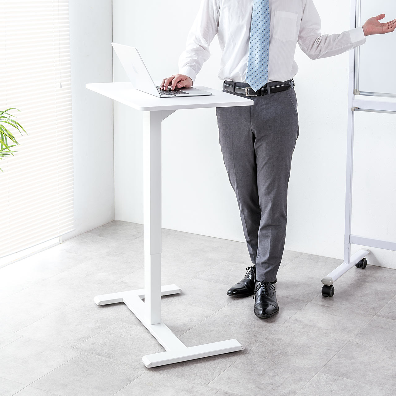 楽天市場】【クーポンで800円OFF！3/11(水) 1:59まで】 スタンディング