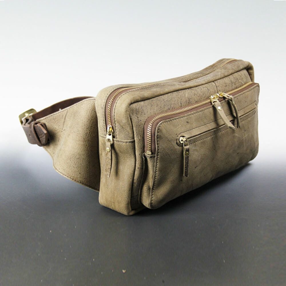 kudu] KD SQUARE BODYBAG | Ryu(リュウ)公式ECサイト／Wath'z