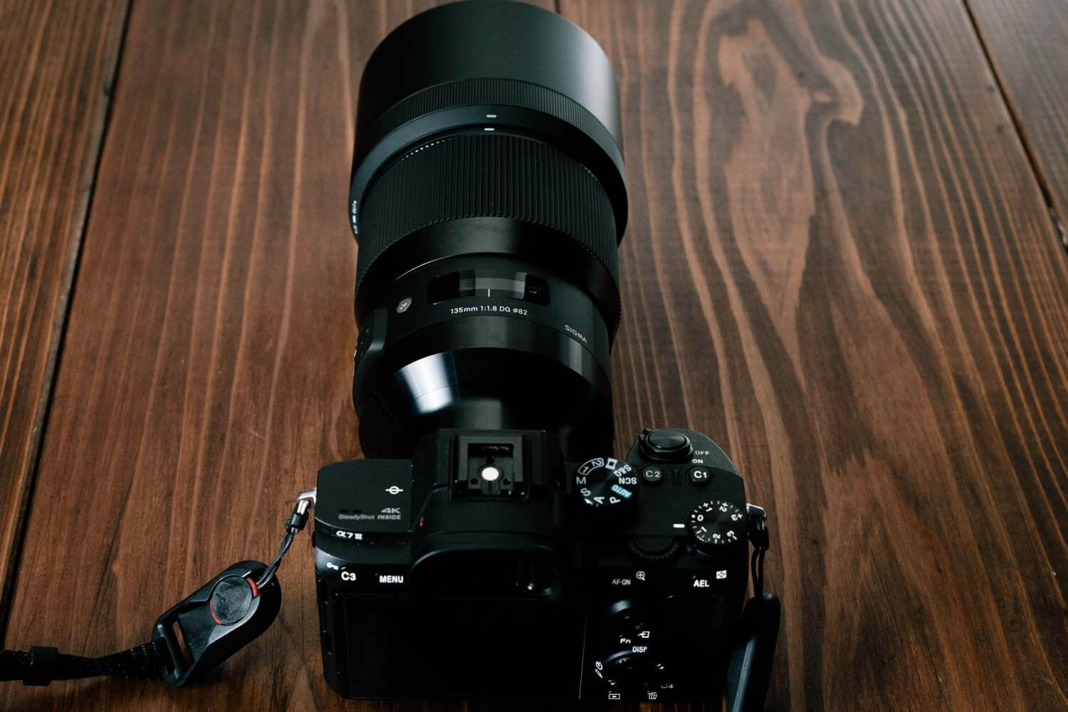 SONY Eマウント用 SIGMA 135mm F1.8 DG HSM レビュー！ ストーリーを