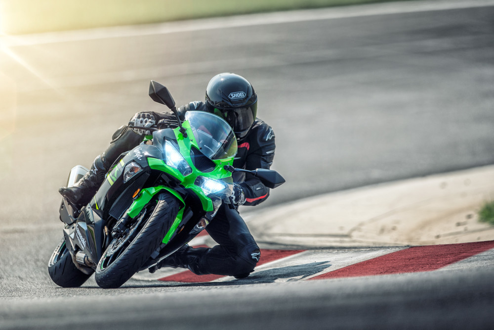 2019 Kawasaki Ninja ZX-6R First Look