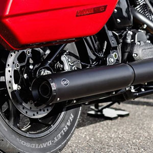 ブラス76スラッシュ ソフテイルモデル用 - MOTOR STAGE | アンバーピース