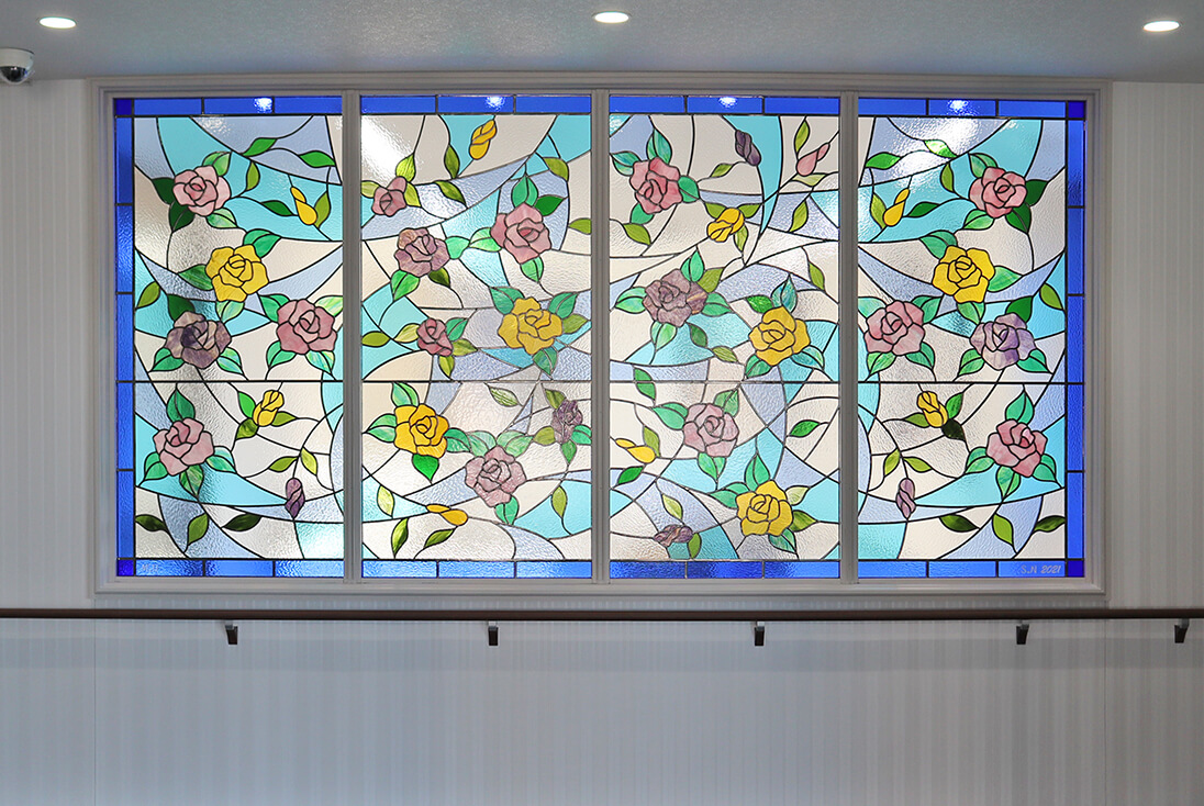 千葉 船橋訪問クリニック | ステンドグラスバロック