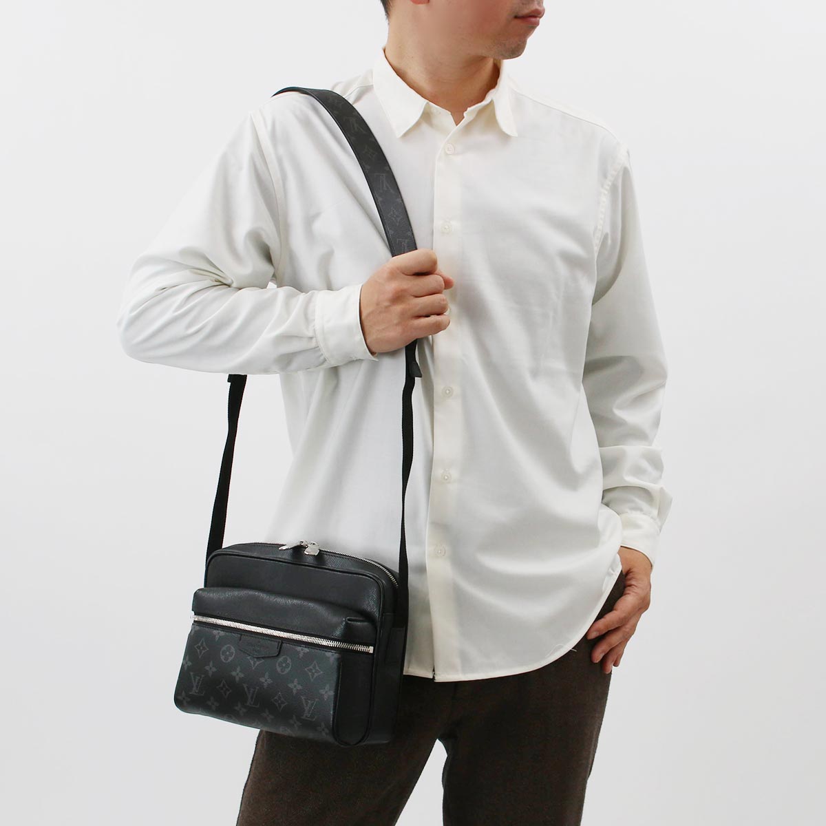 ルイ・ヴィトン アウトドア メッセンジャー PM メンズ ルイ・ヴィトン