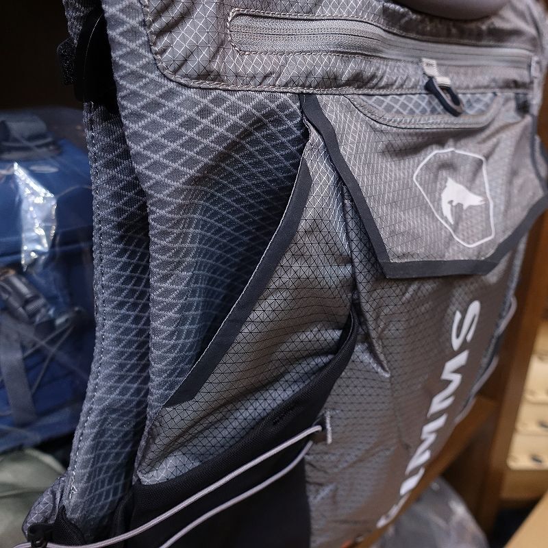 SIMMS】FLYWEIGHT VEST - SMOKE
