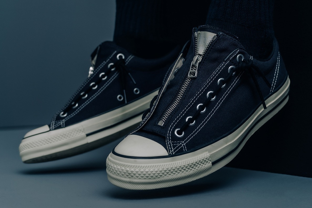 ノンネイティブ×コンバースのスニーカー「オールスター アール