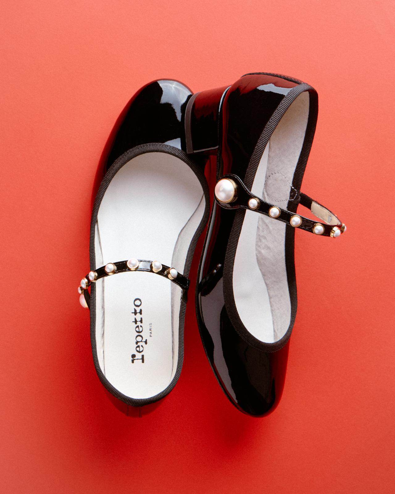 レペット“パール”ストラップのメリージェーン、艶やかなパテントの厚底