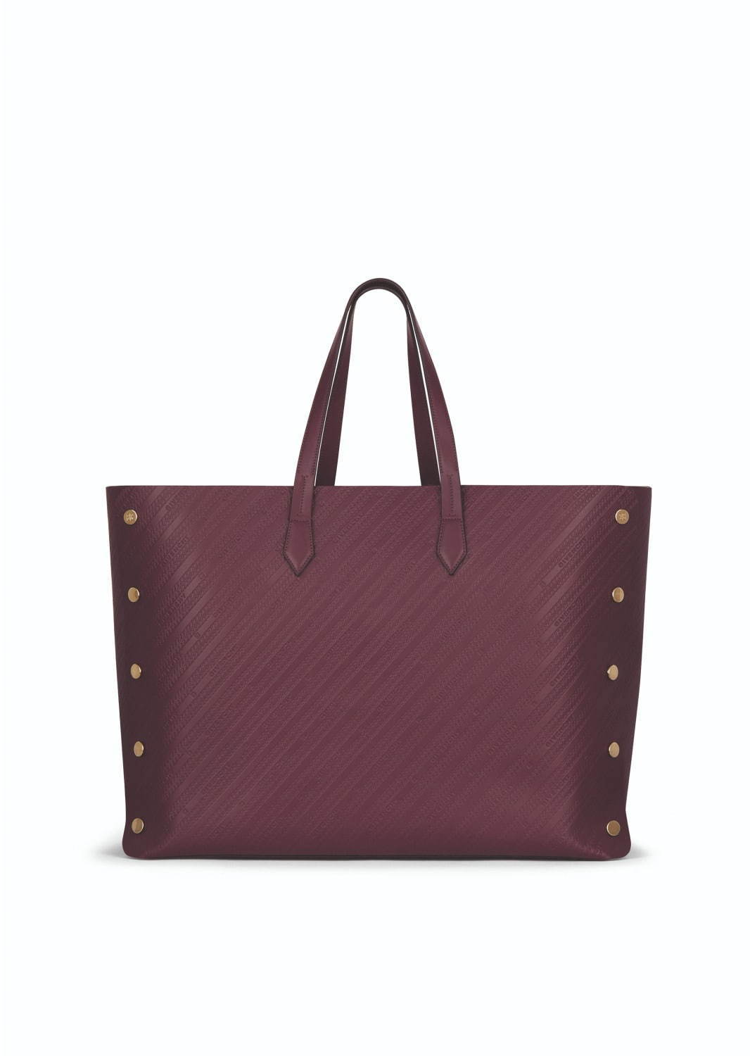 ジバンシィの新シグニチャーバッグ「ボンド」スタッズボタンを配した