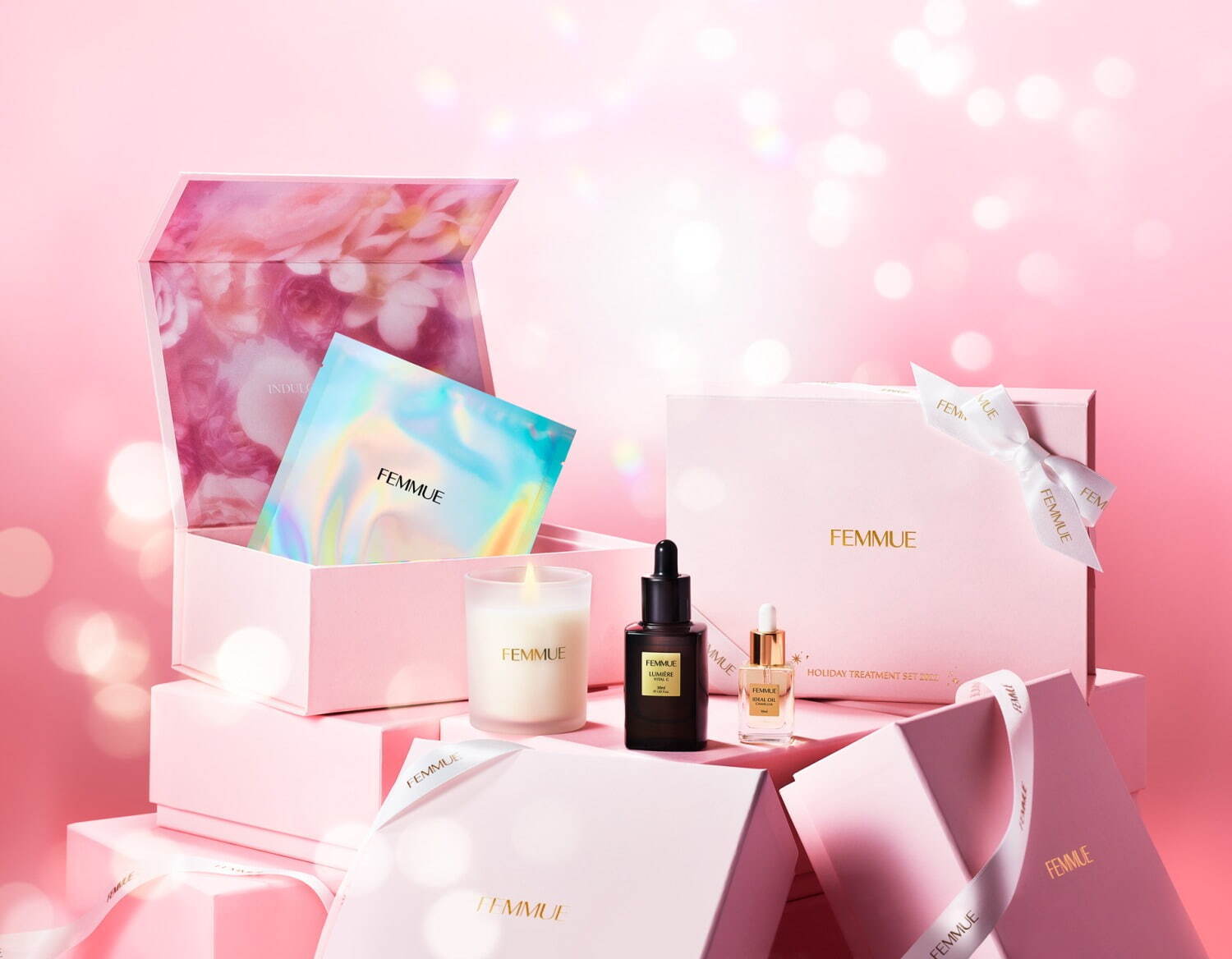 ファミュ2022年クリスマスコフレ、ベストセラー美容液“現品”＆シート