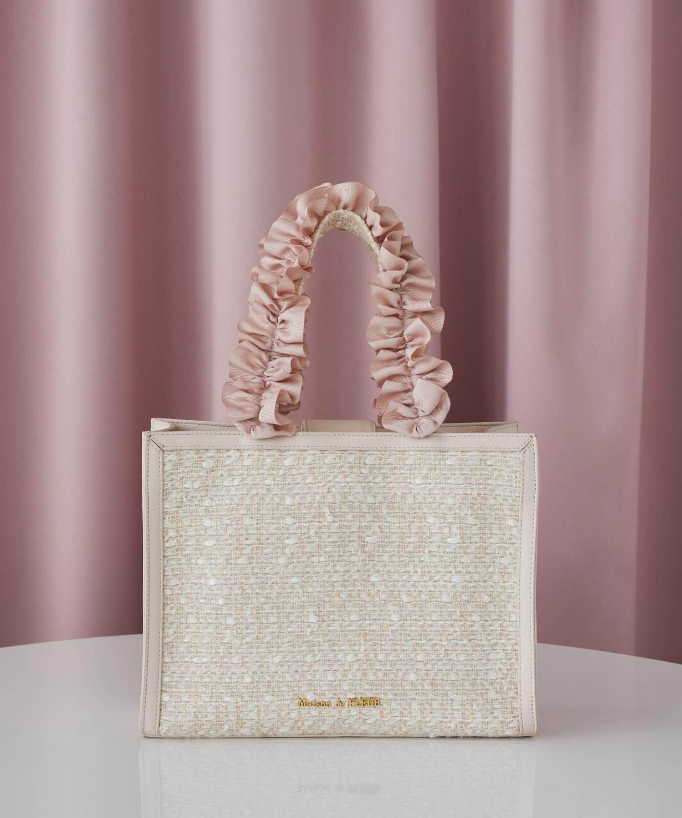 メゾン ド フルール、英国老舗「リントン」社のツイード生地用いた