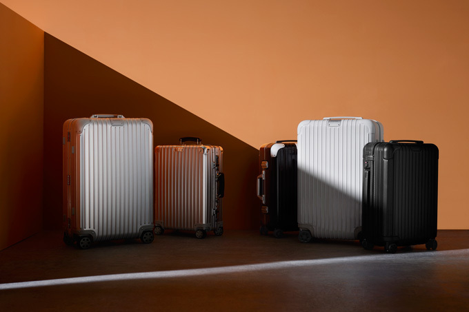 リモワが「新ロゴ」を採用したスーツケースを発売 - ファッションプレス