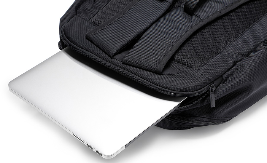 BACKPACK PRO STORAGE XL BLACK | PRO | PRODUCTS | MONOLITH OFFICAL