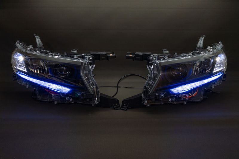 150系後期ランドクルーザープラド LED加工ヘッドライト 特注色&塗装
