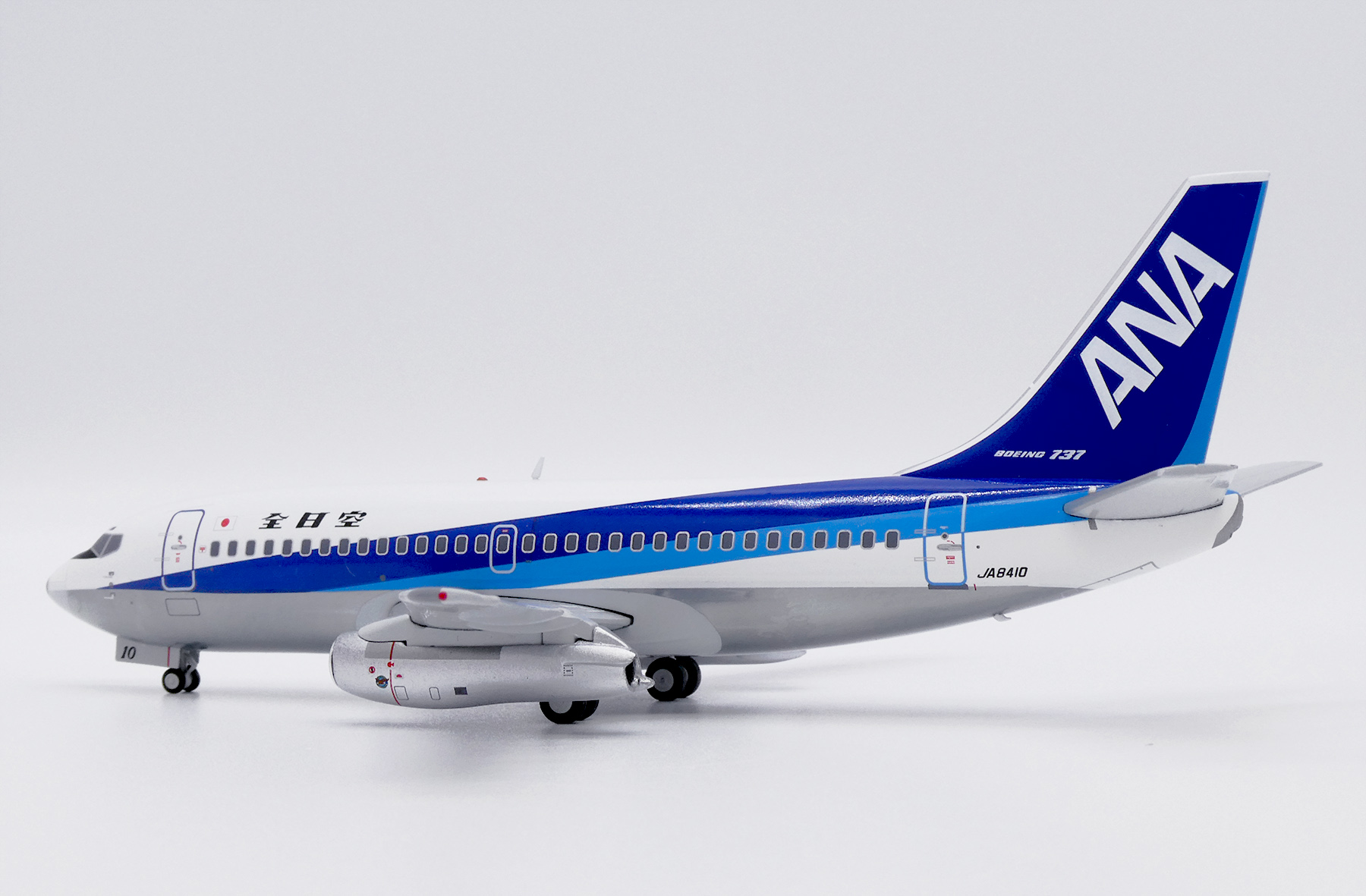 ScaleModelStore.com :: JC Wings 1:200 - EW2732002 - ANA All Nippon