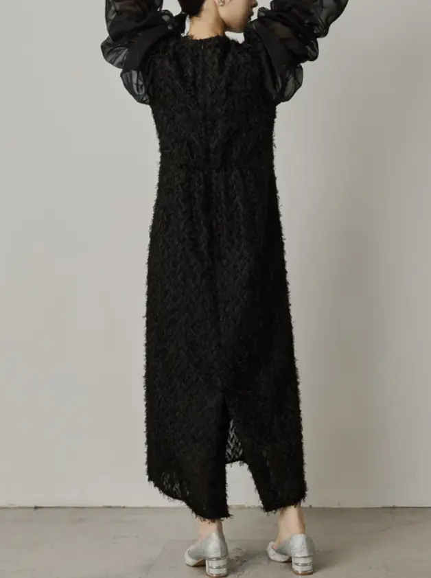 Sサイズ】デザインスリーブシャギードレス niana（ニアナ）のレンタル