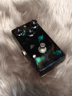 当社限定カラーのLeqtique 9/9S.Limited 入荷しました！！！！｜島村