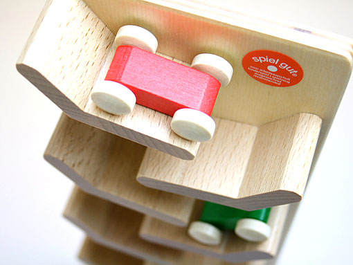 木のおもちゃ カルテット / ジャンピングカートレイン｜ベック社 正規