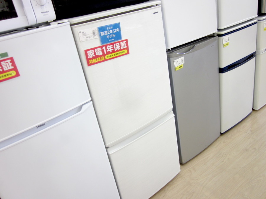 SHARP(シャープ)137L 2ドア冷蔵庫 2018年製「SJ-D14D-W」｜2020年01月