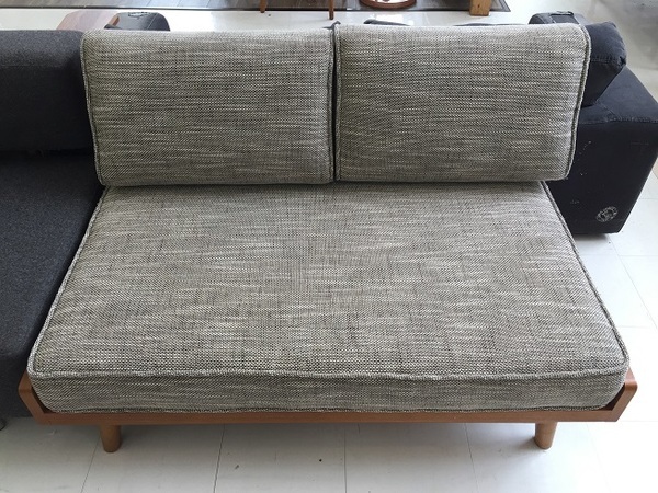 unico(ウニコ) のALBERO(アルベロ) 2シーターソファ入荷しました