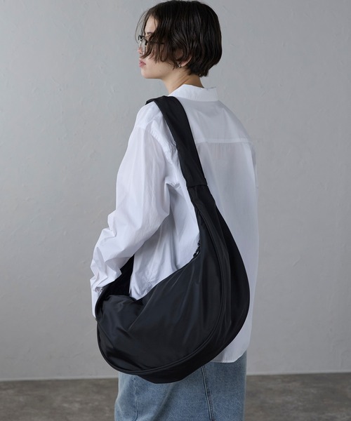 ONFLEEK ショルダーバッグ バッグ ビッグ ラウンド ワンショルダー