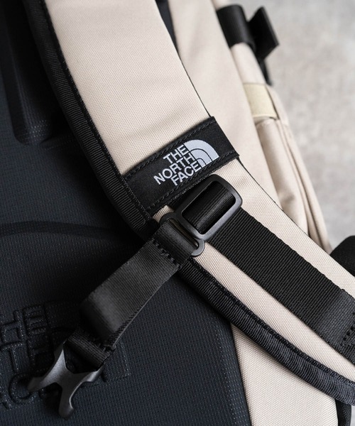 THE NORTH FACE（ザ ノースフェイス） デイバック リュック WHITE
