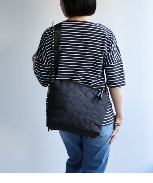 sakishimatokyo ショルダーバッグ バッグ 「マチあり/長さ調整可能