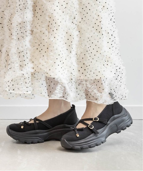 RANDA（ランダ） スニーカー ボリュームソールトゥシューズライク