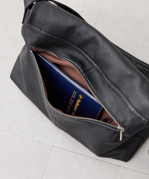 ear PAPILLONNER（イア パピヨネ） トートバッグ レザーフラップワン