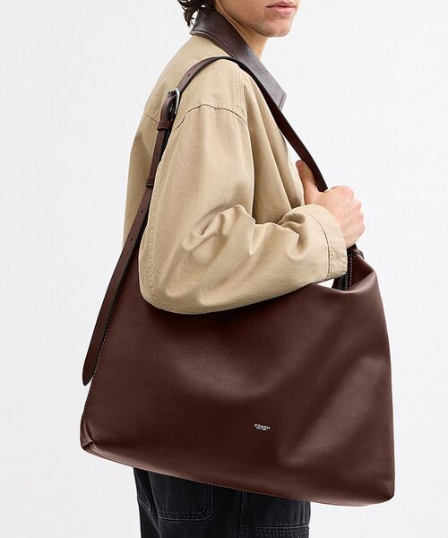 COACH（コーチ） ショルダーバッグ モット メッセンジャー バッグ