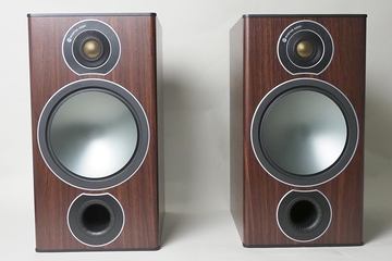 レビュー】小型スピーカー&アンプで始めるオーディオ。価格以上の実力