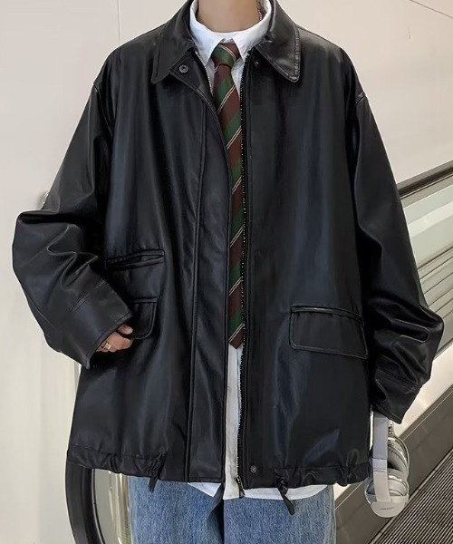 ヴィンテージライクな雰囲気がたまらない。オーバーサイズ PUレザー