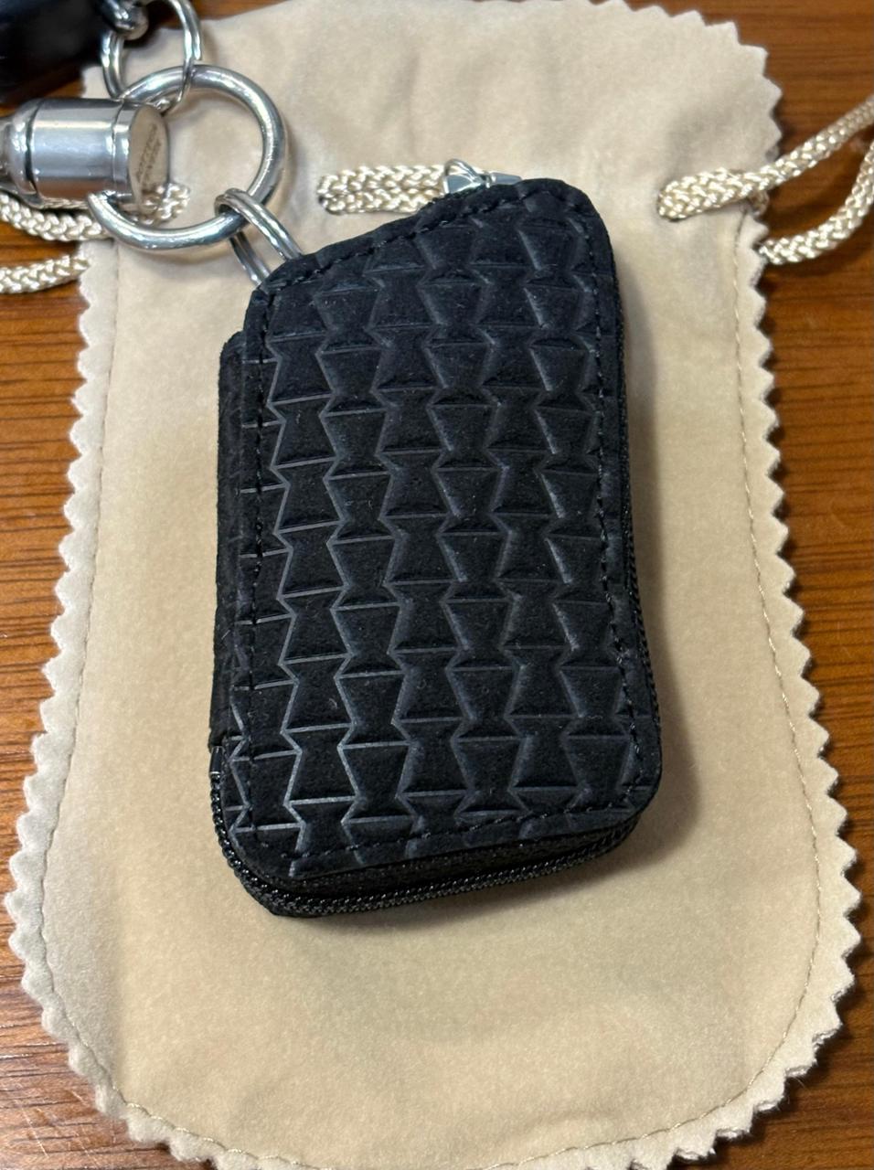 レクサス(純正) スマートキーケース(ウルトラスエード) のパーツ