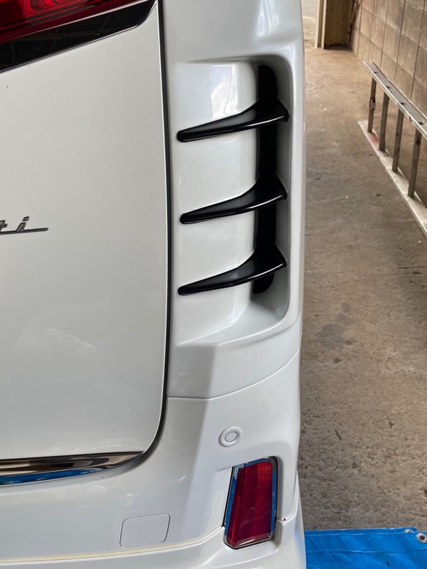 シルクブレイズ リアコーナーダクトパネル 取付（トヨタ アルファード