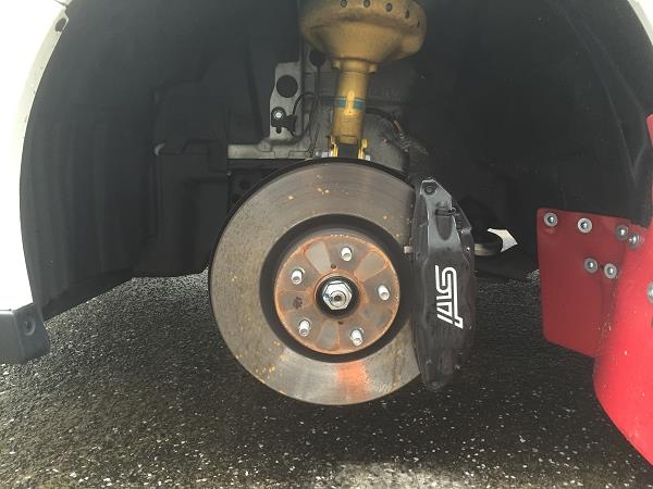 ブレーキパッド交換（スバル WRX STI・VAB）by ギン - みんカラ