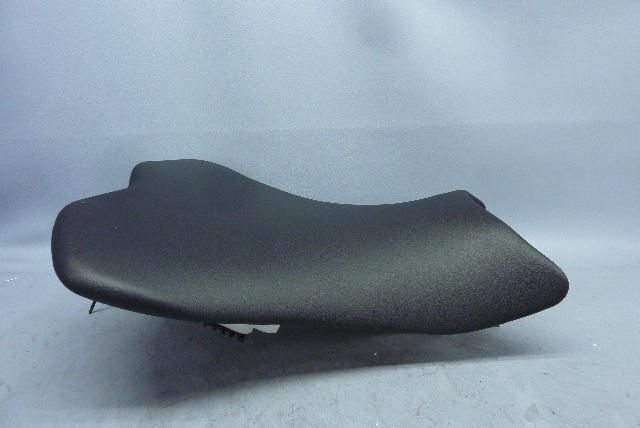 TRACER9GT+ 21～24用シート アンコ抜き加工、低反発 TRACER9GT+ 21～24