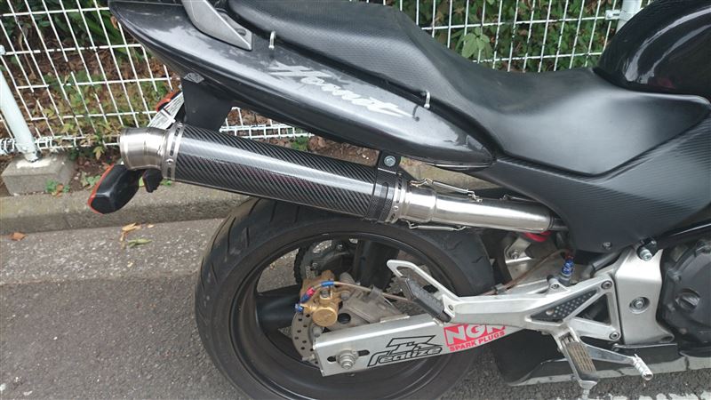 LCI ラウンドチタンカーボンスリップオン のパーツレビュー