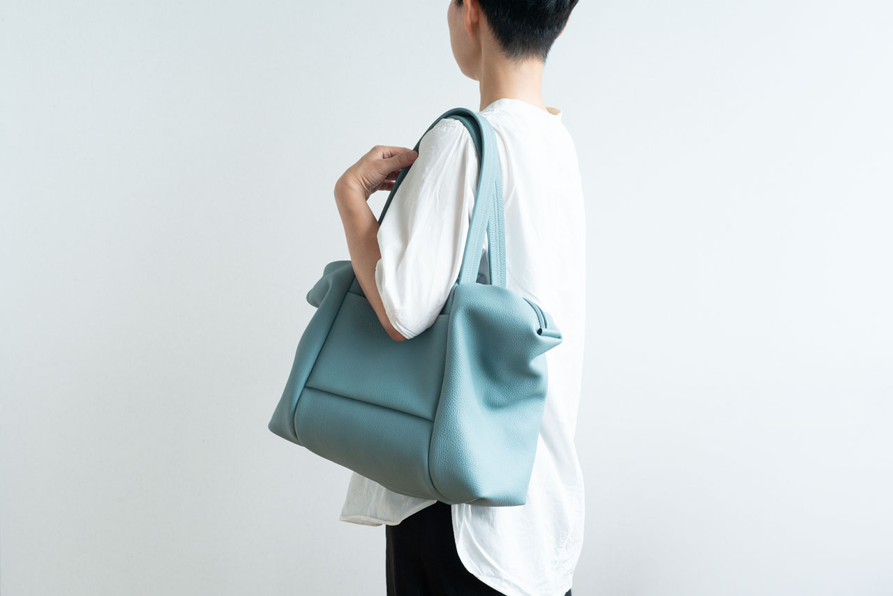 tone | 革・鞄・小物 カンダミサコ