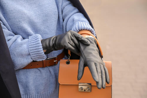 エルメス（HERMÈS）のグローブホルダー｜種類や使い方、注意点を紹介