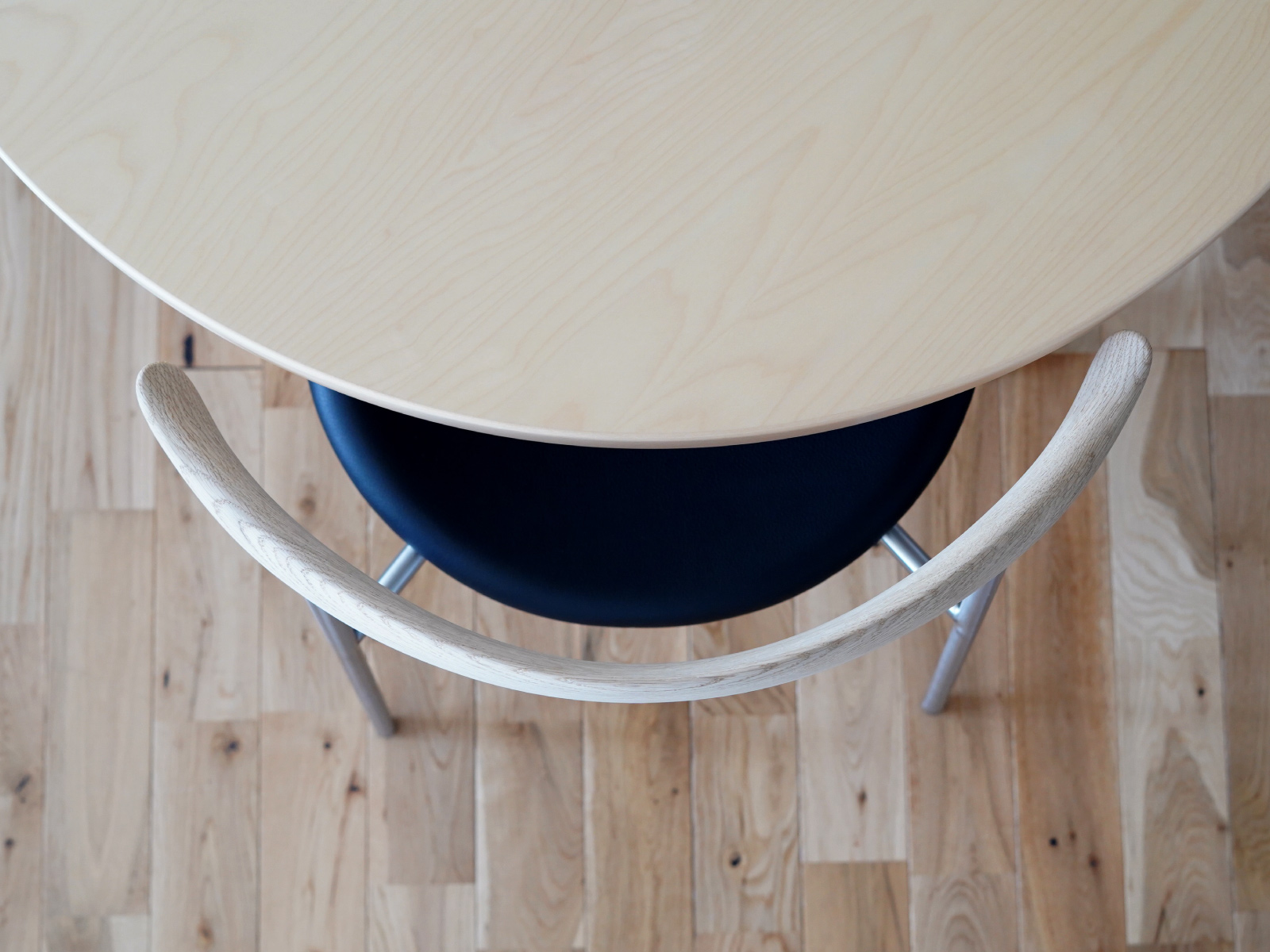 CH88P オーク ソープフィニッシュ ステンレスフレーム THOR301