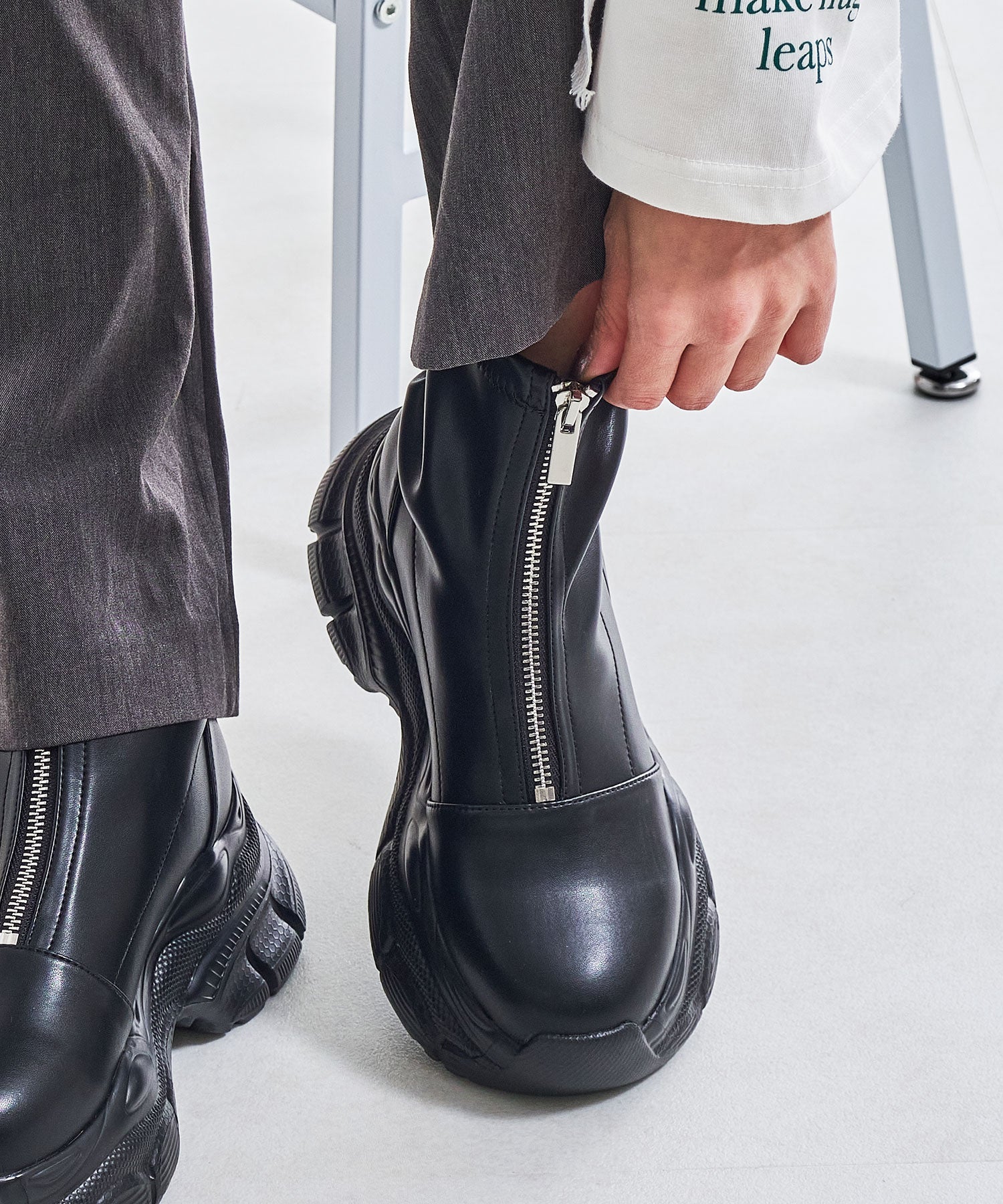 フロントジップスニーカーソールブーツ/41437 – ORIENTALTRAFFIC