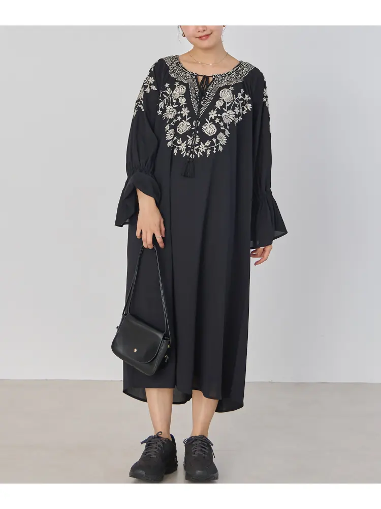 ブラック 【LAVEANGE(ラビアンジェ)】刺繍ワンピース | フォーエル公式通販
